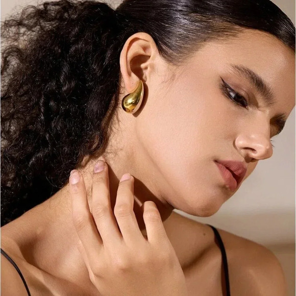 Famous Womens Jewelry Personalized Stainless Steel Water Drop Fashion Hollow - Picture 4 of 7